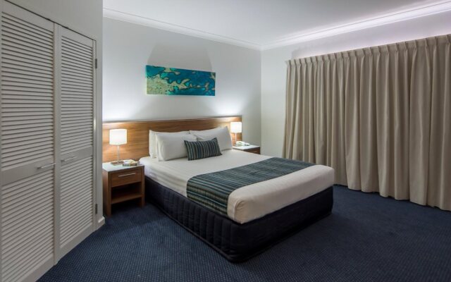 Ocean Centre Hotel