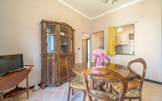 Amazing Apartment in Genova With Wifi and 2 Bedrooms