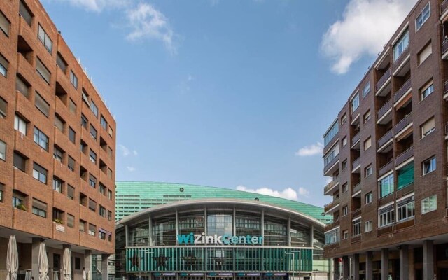 Stunning 1 bed W/sunny Terrace in Madrid Center