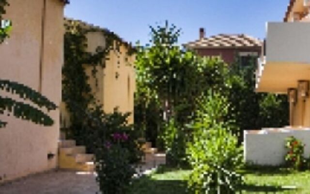 Lovidis Village