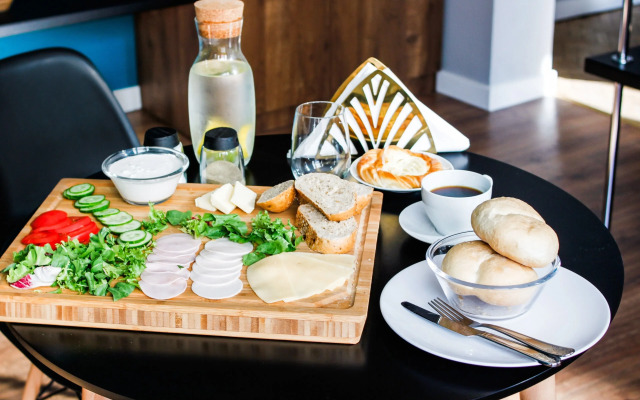 Elegant Hostel  Apartments