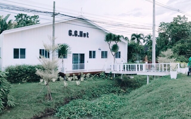 GG Hut - Hostel