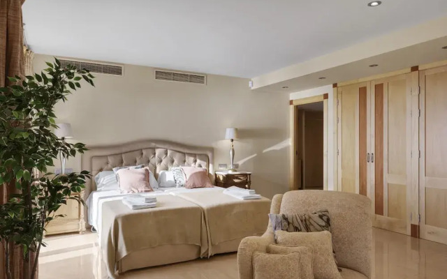 Luxury Villa Luna Suites frente al mar