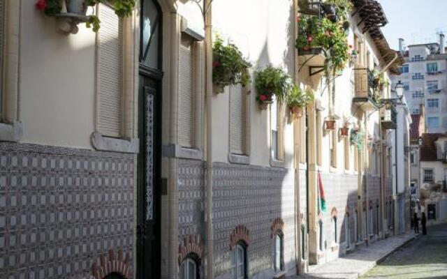 The Lisbon Flat GraCa