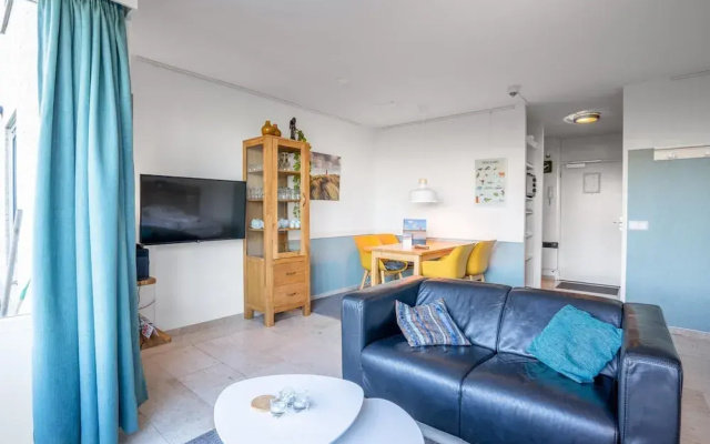 2-person Island-sea View Studio Apartment