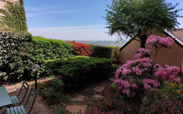 Le DenysPuech 55m2 plein centre avec jardin!