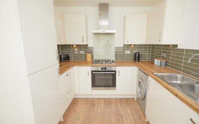 Royal Derby Hospital 3 bed Town House