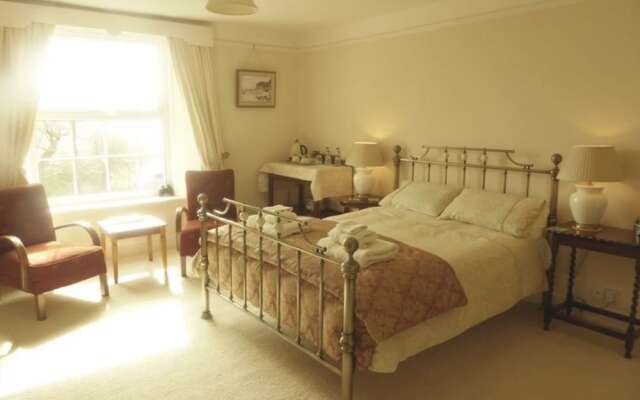 Clotworthy House Bed & Breakfast