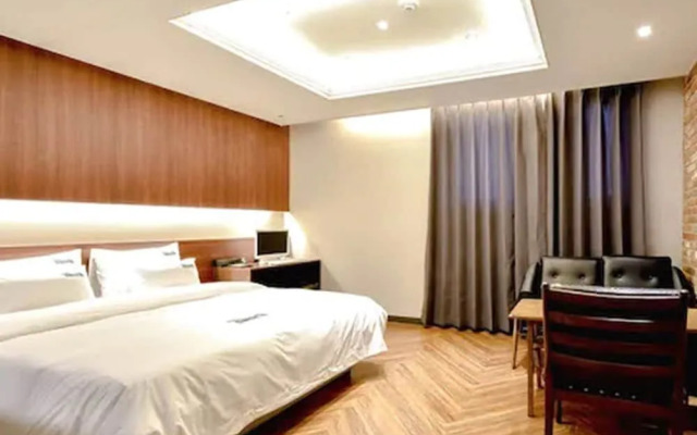 Gimhae Buwondong Hotel Smith