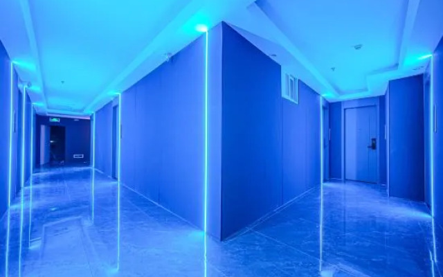 Saibo E-sports Hotel (Shishi Week YI Creative Park)