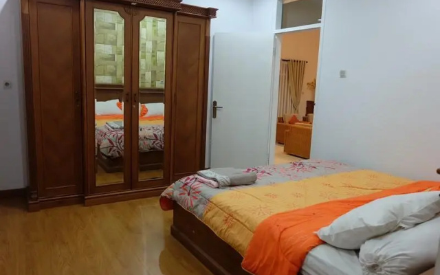 Villa Bougenvile Lembang Asri – Guest Rooms – Parompong
