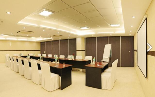 Iris Park Hotel