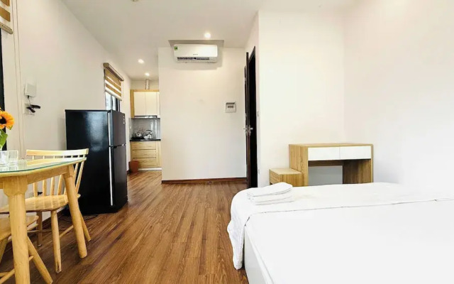 Era Apartment Thinh Hao