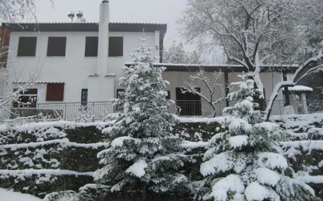 Eftychia's House
