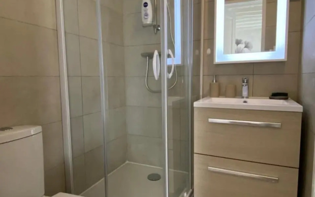 le petit France by sleepinfontainebleau