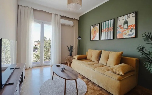 Citylight Apartment by Corfuescapes