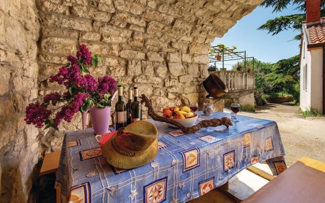 Beautiful Home in Kastav With Wifi and 3 Bedrooms