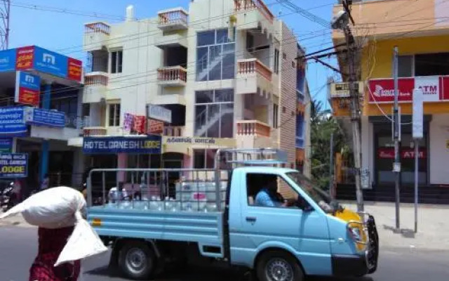 Hotel Ganesh Lodge