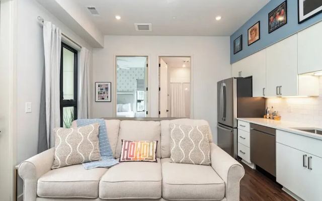 Harmony Outpost-pool & Gym-4 Mins To Broadway
