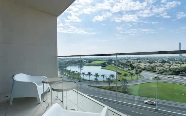 Vogue Golf Views - Vida Emirates Hills