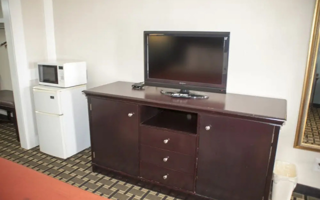 Victorian Inn & Suites