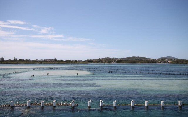 Chill Out Lakeside @ Forster