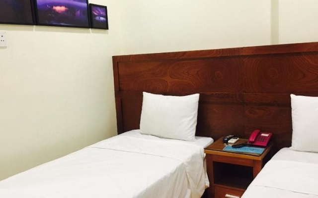 Saigon Palace by OYO Rooms – Guest Rooms – Hanoi