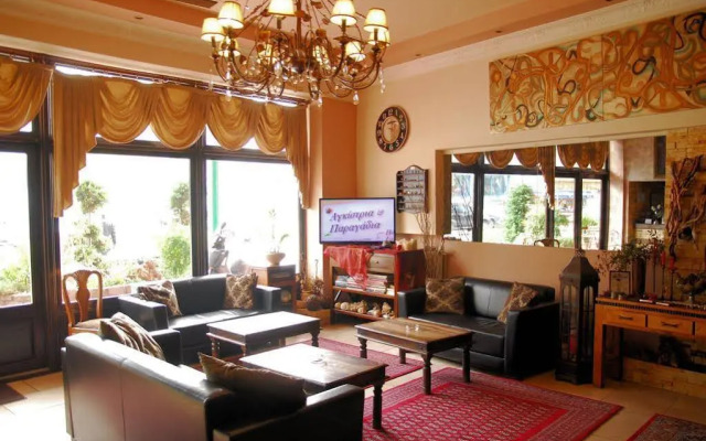 Paris Hotel