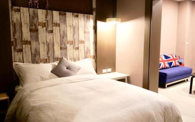Mtny Hotel