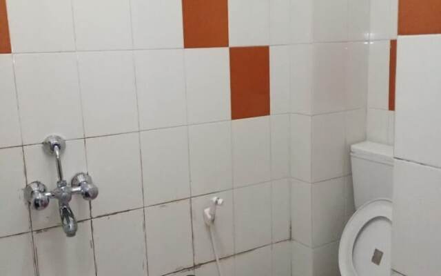 Reba Beach Resort - Hostel