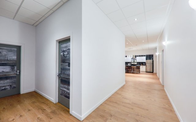 HoMa HomeStay Hotel by Olympic Stadium Montreal (Auberge/Hostel)