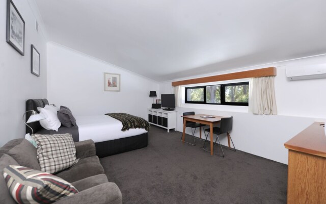 Carinyah Retreat Bed & Breakfast