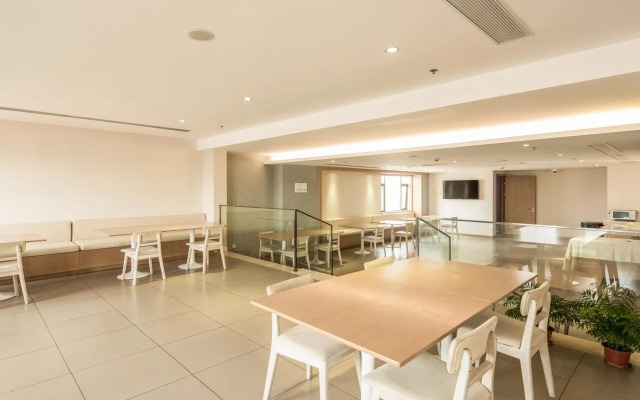 JI Hotel Shanghai Zhoupu Branch