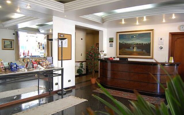 Hotel Golden Star