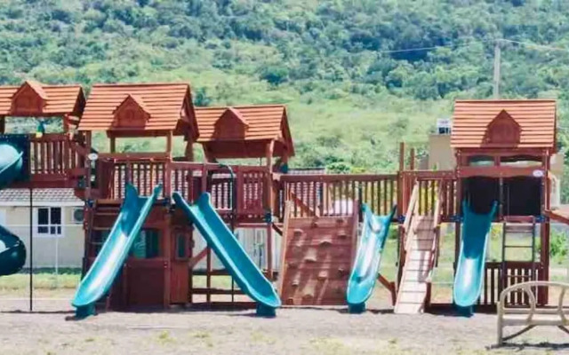 The Rest Stop- Gated Community-24 Hrs Security