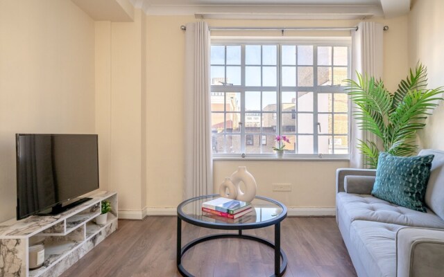 Charming 1BR in London's Westminster