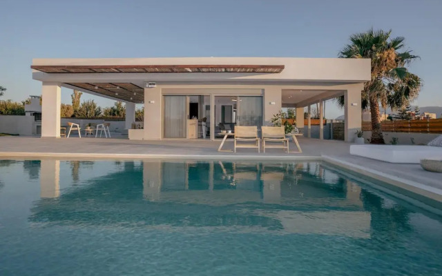 Athena Luxury Villa by Estia