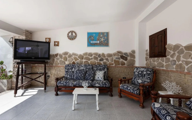 Villa Erika with private garden