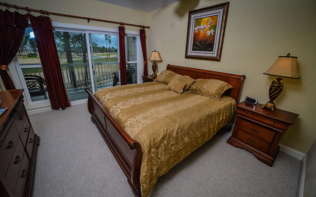 River Oaks Resort