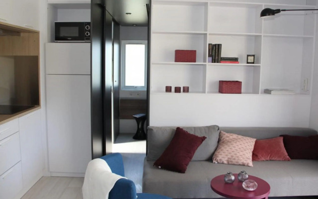 Chalet in Friesland Near Alde Feanen Park