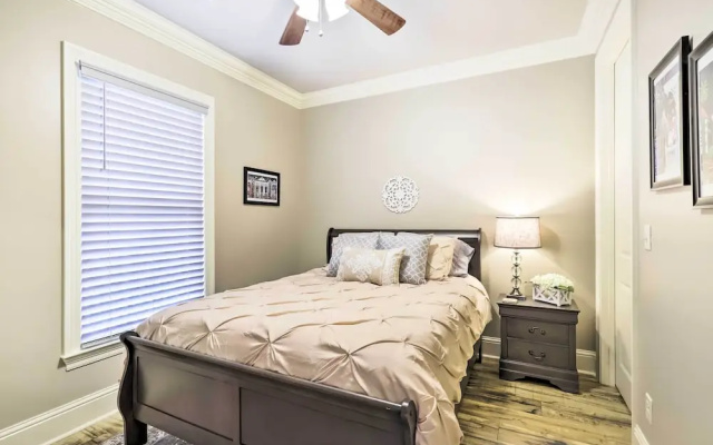 Diamondhead Condo - Marina, Pool Access & Golfing!