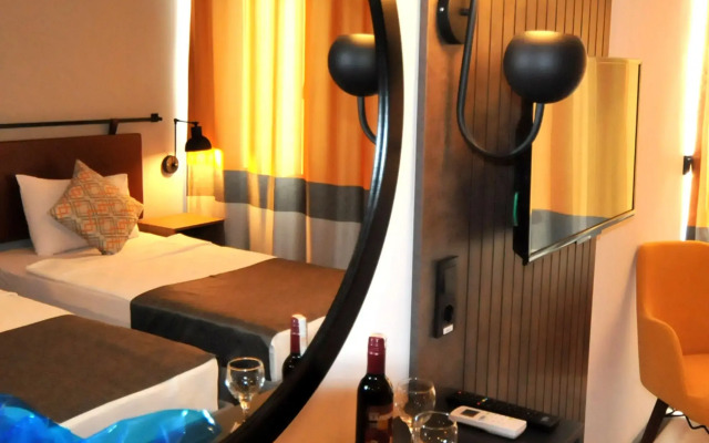 Ramira Joy Hotel