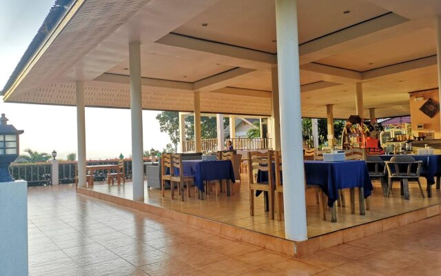Sea Breeze @ Koh Mak