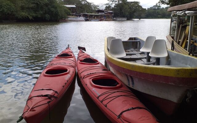 Alojamiento Rio Sabalo