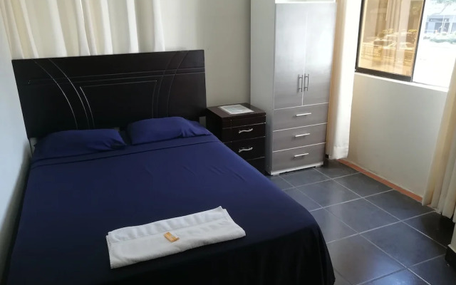 Maxy's Inn Hotel & Suite