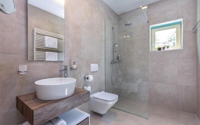 Nice Home in Veprinac With Sauna, Wifi and 4 Bedrooms