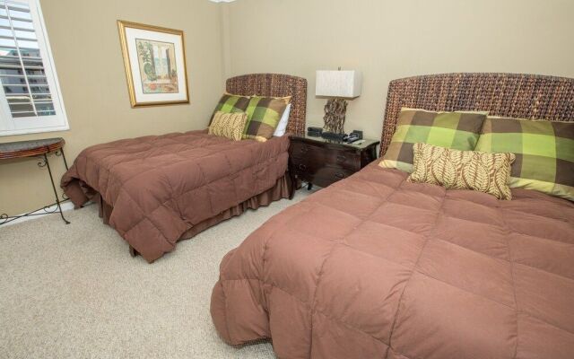 Inlet Reef 312 2 Bedroom Condo by RedAwning