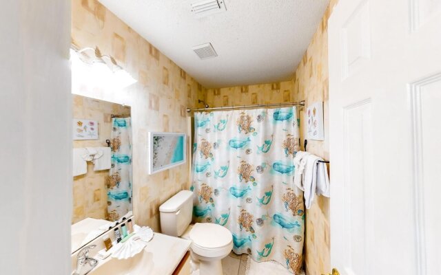 Crystal Village II, Unit 10B