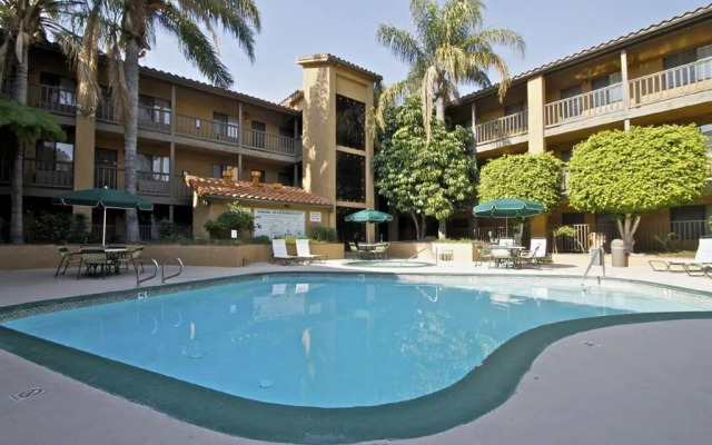 Motel 6 Ontario, CA - Convention Center - Airport