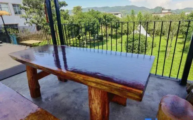 Wanfenglin Linli Mountain Lodge